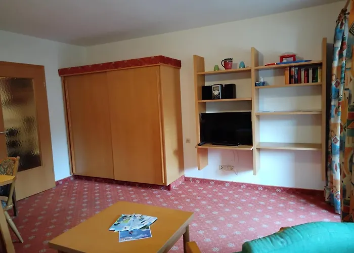 Ciao-aschau Grenzhub 208 Baer 基姆高的阿绍